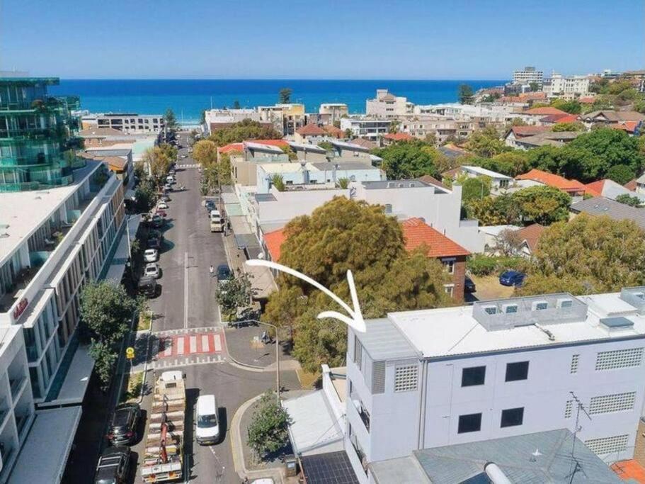 Stylish Spacious Modern 1 Bdr Balcony Bbq Aircon Lift Apartment Sydney
